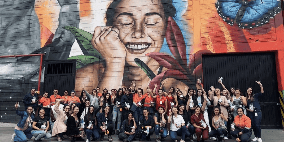 Mujeres, motor fundamental de nuestra empresa.
